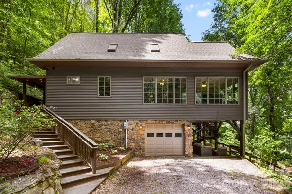 576 Mattie Marion RD, Waynesville, NC 28785