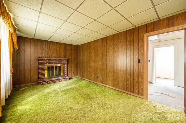 408 US Hwy 70A E HWY, Hildebran, NC 28637