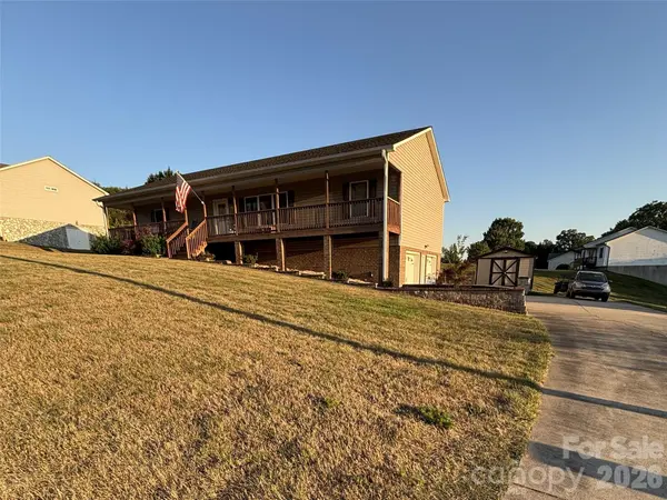 2311 Merts WAY, Hudson, NC 28638