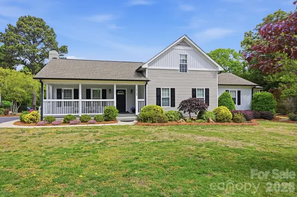 12109 Eastfield RD, Huntersville, NC 28078