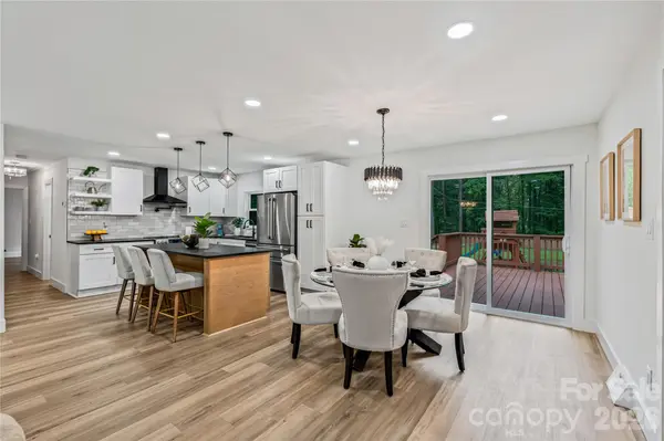 833 Knowles DR, Dallas, NC 28034