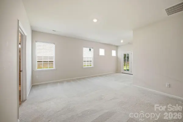 2999 Findley RD, Statesville, NC 28625