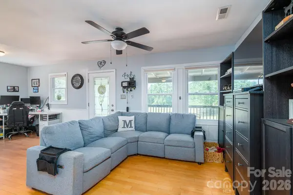 2024 Willis RD, Vale, NC 28168