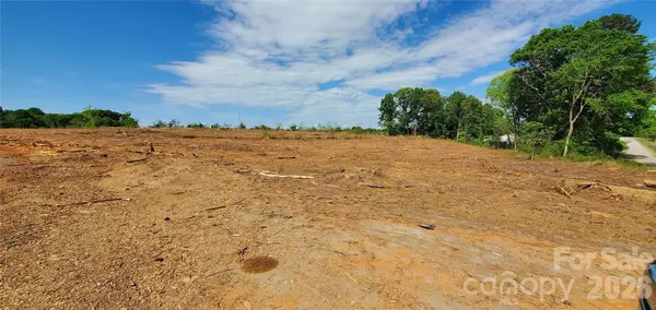 200 Loganway RD, Harmony, NC 28634