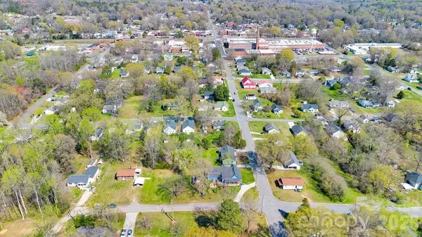 512 S 12th ST, Bessemer City, NC 28016