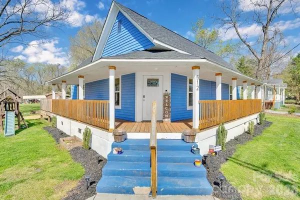 512 S 12th ST, Bessemer City, NC 28016