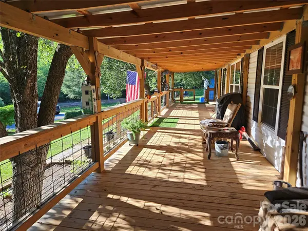 3520 Pea Ridge RD, Morganton, NC 28655