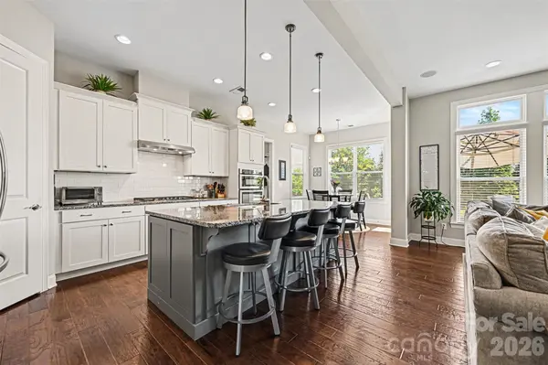 2507 Lochview ST, Pineville, NC 28134