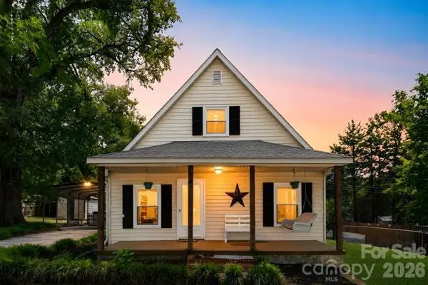 602 E Lee AVE, Bessemer City, NC 28016