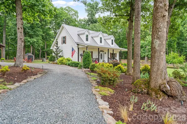 1744 Lowe DR, Catawba, NC 28609