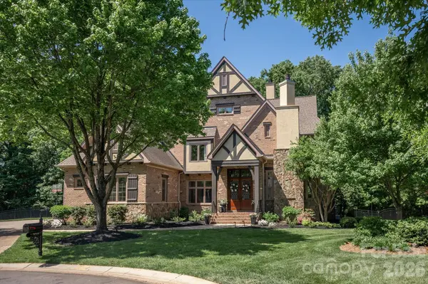 9318 Clerkenwell DR, Waxhaw, NC 28173