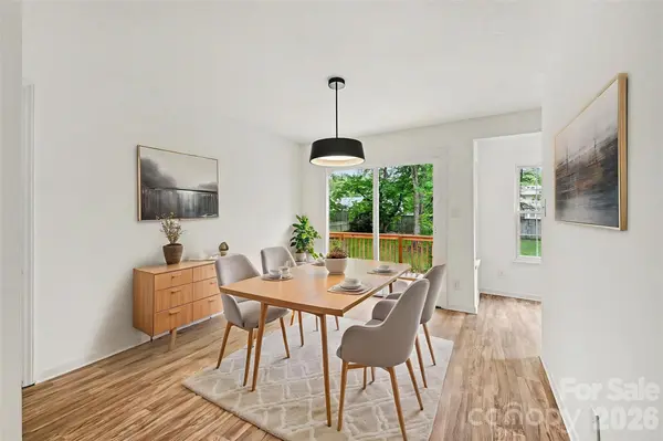 8129 Park Vista CIR, Charlotte, NC 28226
