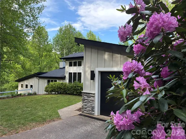 1452 S Country Club DR,  Cullowhee,  NC 28723