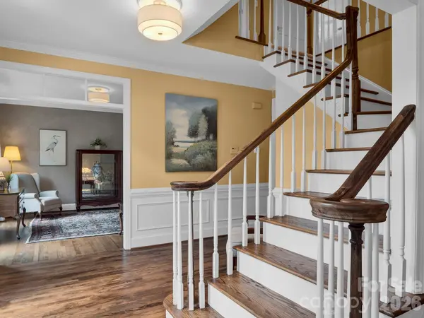 708 Barington PL, Matthews, NC 28105