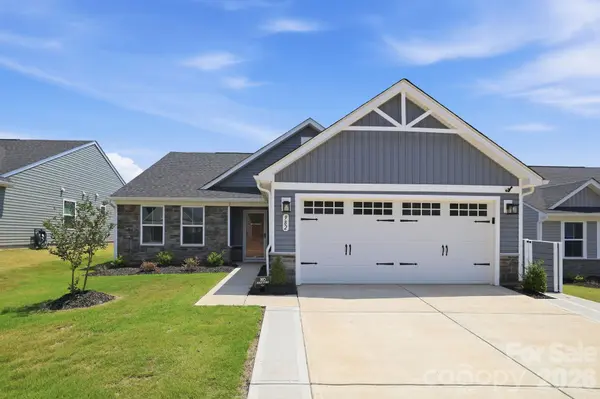 982 Pemberley ST, Lancaster, SC 29720