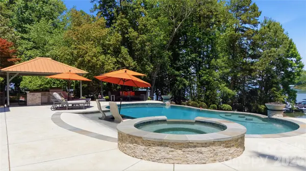 4828 Burton LN, Denver, NC 28037