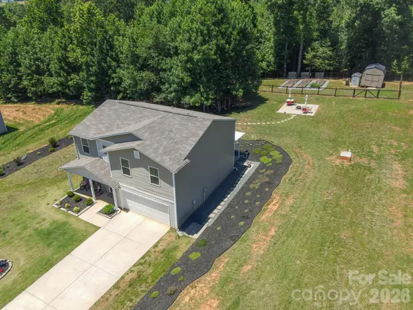 150 Four Andrews DR, Harmony, NC 28634