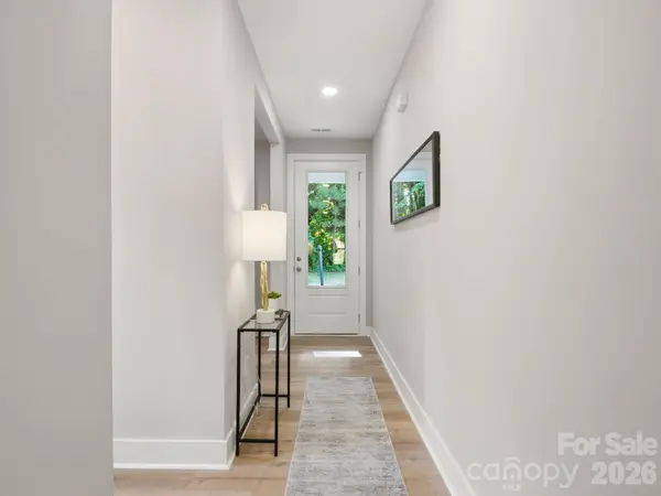 1699 Mission Oaks ST, Kannapolis, NC 28083