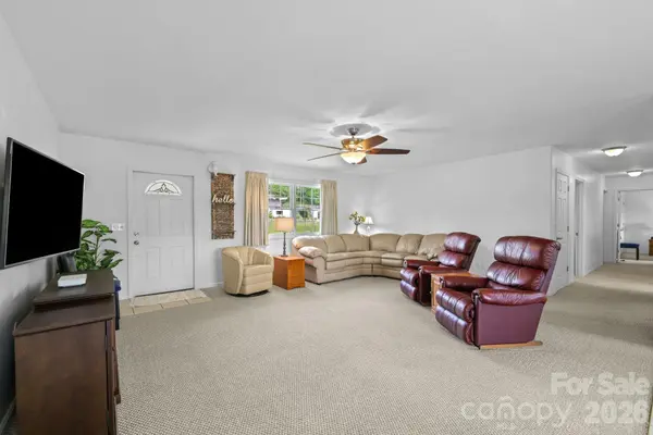 533 Lemons Branch RD, Bryson City, NC 28713
