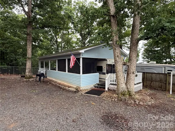 107/109 Holly Cove TRL #E100/101, Mount Gilead, NC 27306