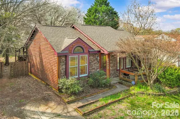 11826 Merriweather DR, Charlotte, NC 28273