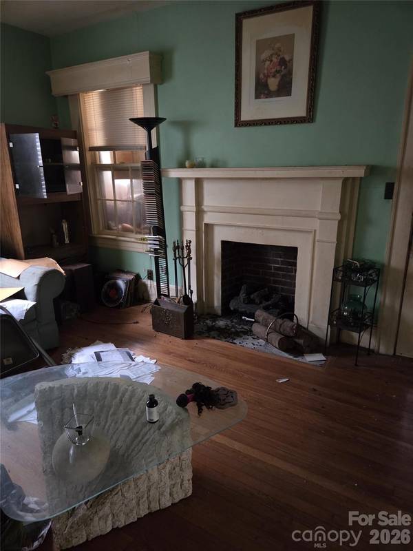 4291 W Pine ST, Farmville, NC 27828