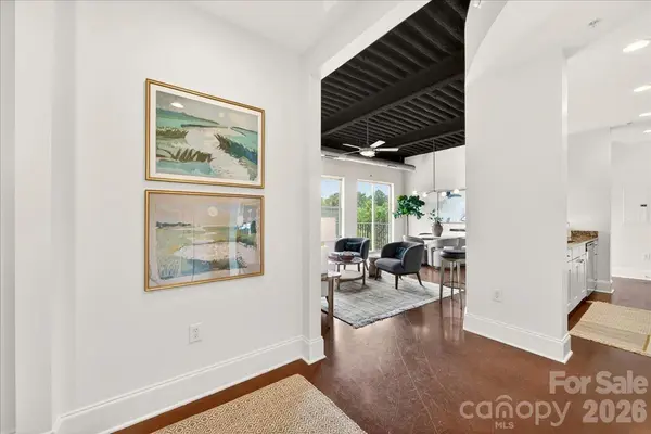 2338 Yadkin AVE #502, Charlotte, NC 28205