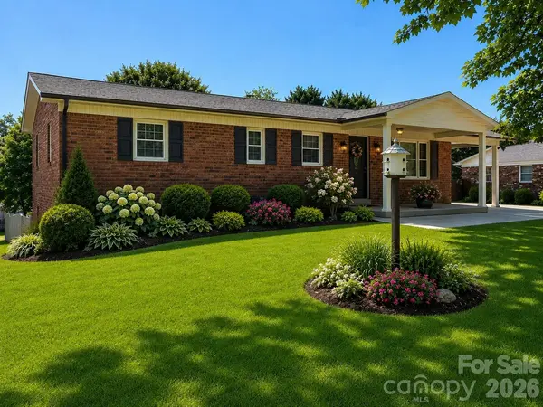 620 Central ST, Hudson, NC 28638