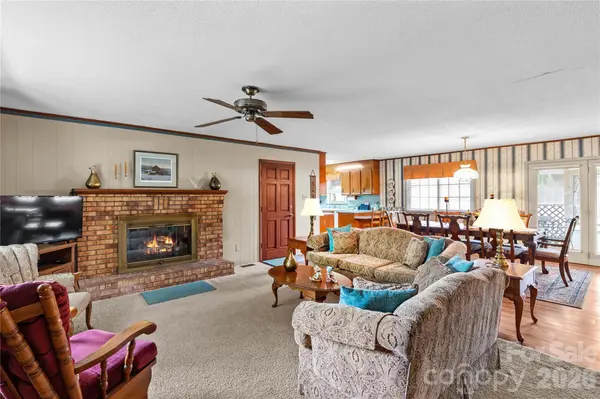 132 Polly DR, Statesville, NC 28625