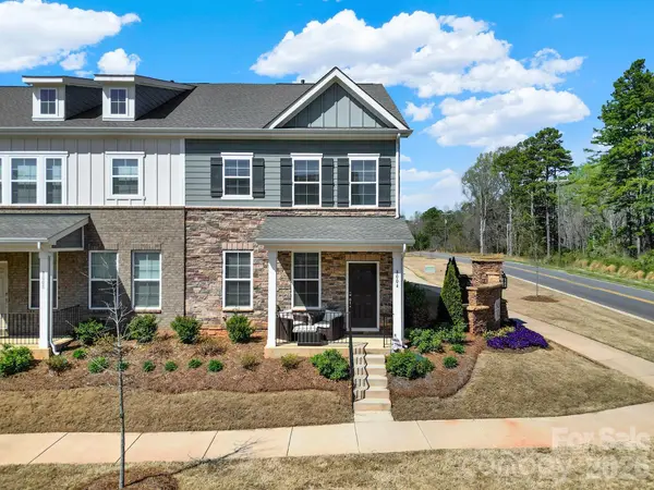8004 Whitegrove RD, Mint Hill, NC 28227