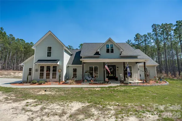 2138 Lockhart RD, Camden, SC 29020