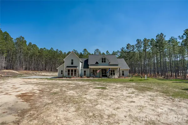 2138 Lockhart RD, Camden, SC 29020