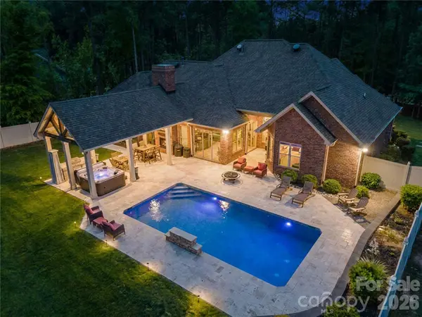6410 Harbor Oaks DR, Denver, NC 28037