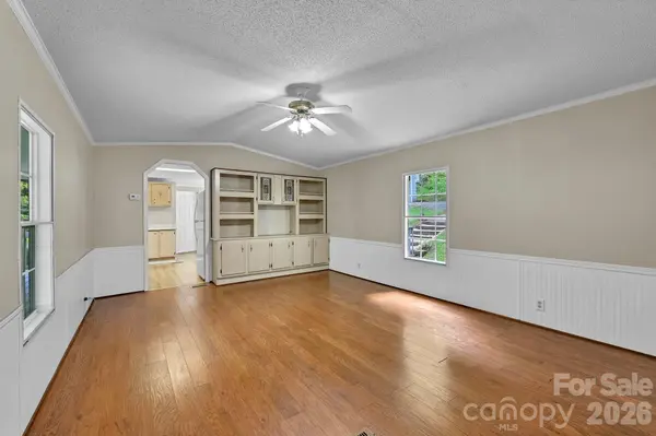 1191 Fisher Branch RD, Marshall, NC 28753