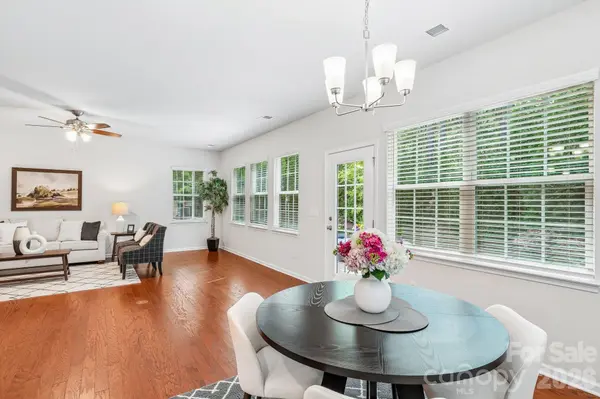 128 Van Gogh TRL, Mount Holly, NC 28120