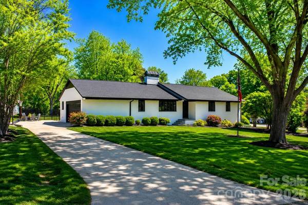 101 Amity CIR,  Belmont,  NC 28012