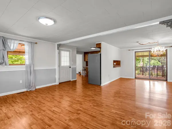 151 Woodside DR, Forest City, NC 28043