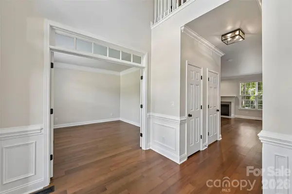 2825 Chip Shot DR, Matthews, NC 28104