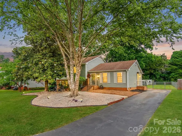 7200 Fox Hunt RD, Charlotte, NC 28212