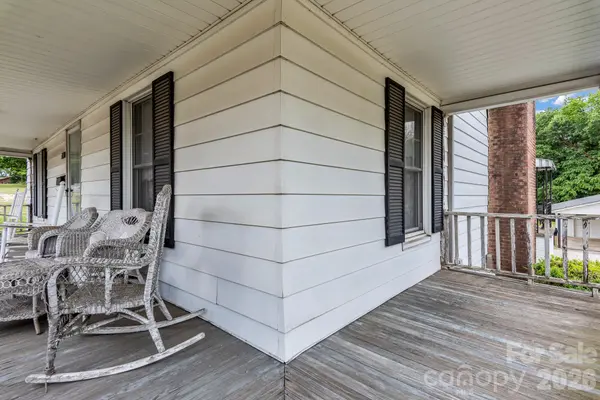 310 E Ryder AVE, Landis, NC 28088