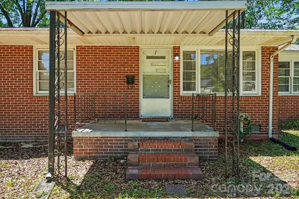 211 White ST, Gastonia, NC 28052