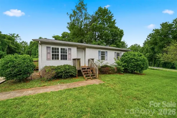 2130 Haven CIR SE, Lenoir, NC 28645
