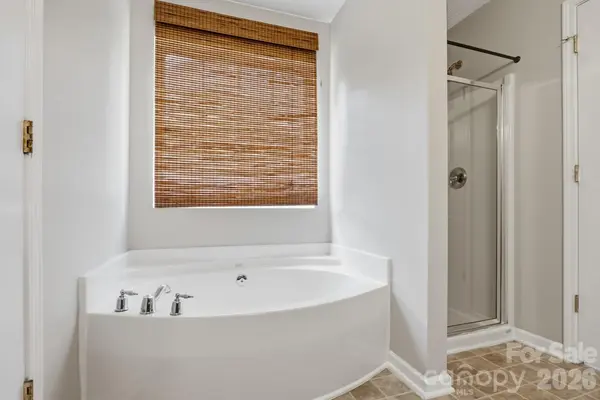 2244 Wexford WAY, Statesville, NC 28625