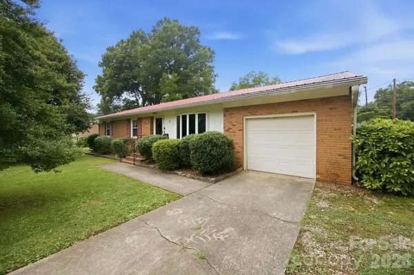 635 Fieldstone RD, Mooresville, NC 28115