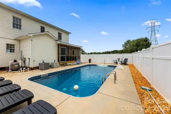 113 Ocean DR, Shelby, NC 28152