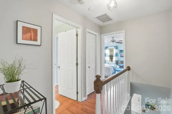 122 Water Oak DR, Pineville, NC 28134