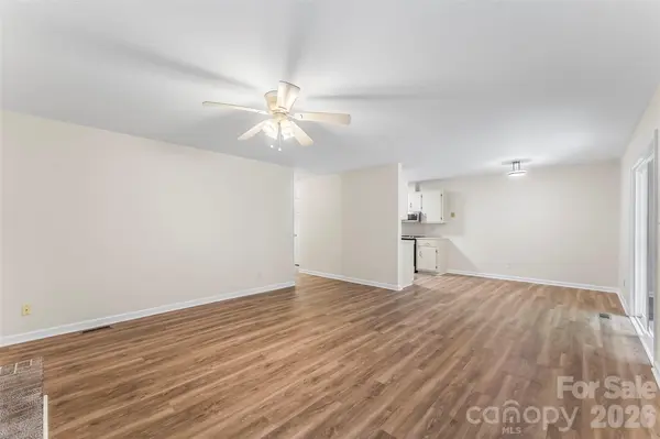 110 Wesley DR, Morganton, NC 28655