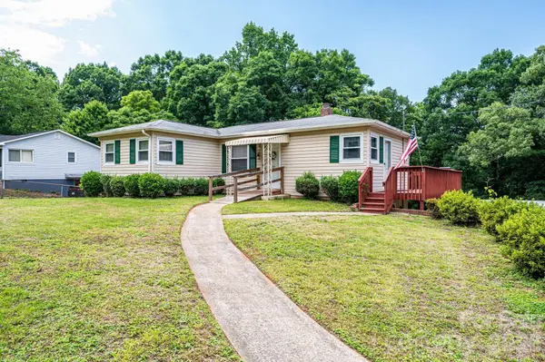 452 Swanson DR SW, Lenoir, NC 28645