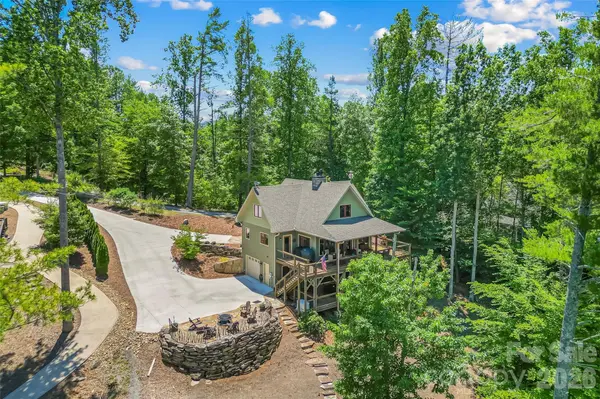 590 Larkhaven DR, Nebo, NC 28761