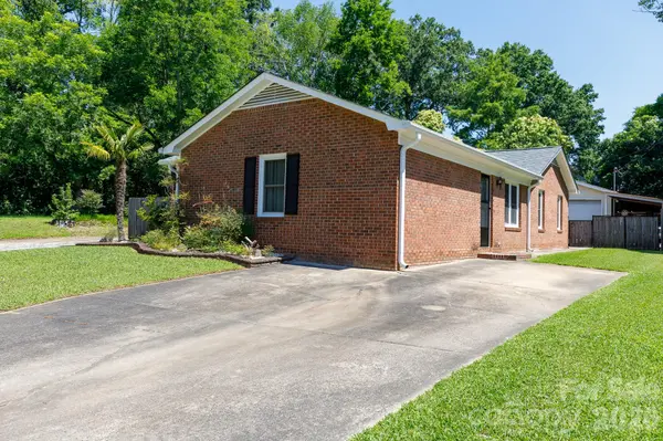 555 E Black ST, Rock Hill, SC 29730